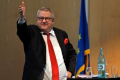 _i5z3943_18429162931_o